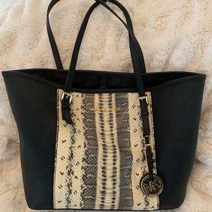 Michael Kors tote